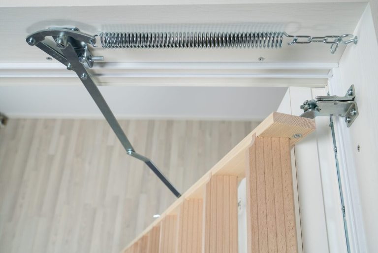 Insulated-Attic-Door-and-Ladder-Close-up spring assisted